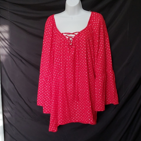 💕💥 NWOT Beautiful Faded Glory Bell Sleeve Flowy Blouse - Picture 2 of 9